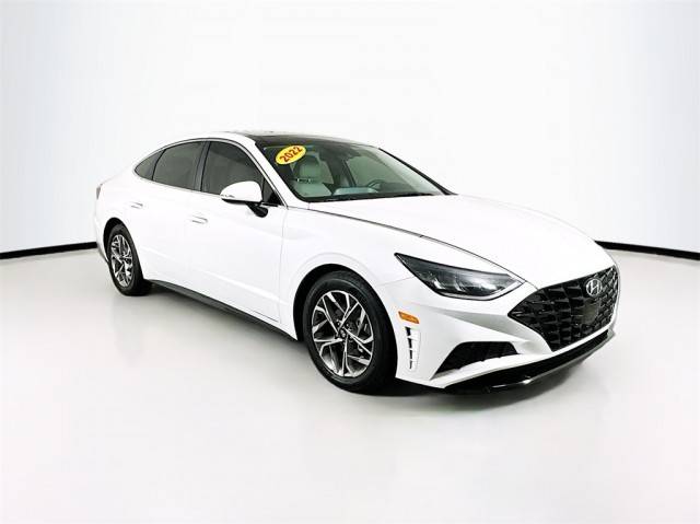 2022 Hyundai Sonata SEL FWD photo