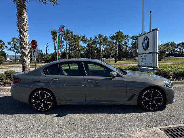 2022 BMW 5 Series 530i RWD photo