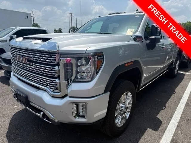 2022 GMC Sierra 2500HD Denali 4WD photo