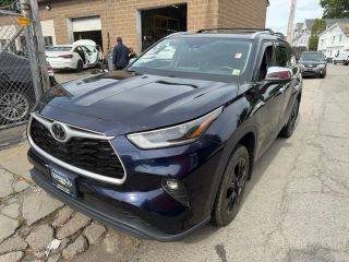 2021 Toyota Highlander XLE AWD photo