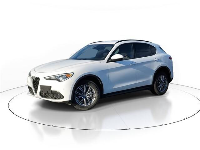 2022 Alfa Romeo Stelvio Sprint AWD photo