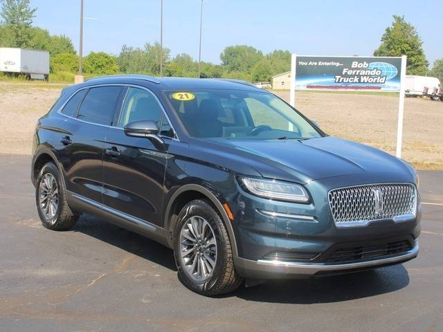 2021 Lincoln Nautilus Standard AWD photo