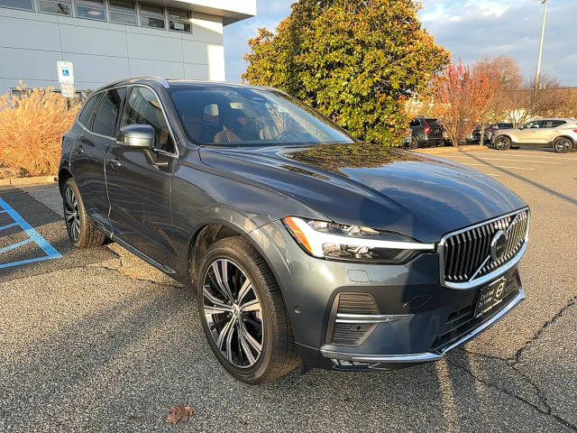 2022 Volvo XC60 Inscription AWD photo