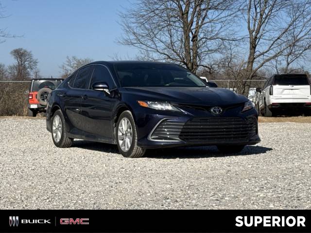 2022 Toyota Camry LE FWD photo