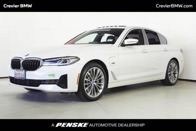 2022 BMW 5 Series 530e RWD photo