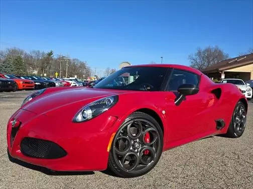 2015 Alfa Romeo 4C Launch Edition RWD photo