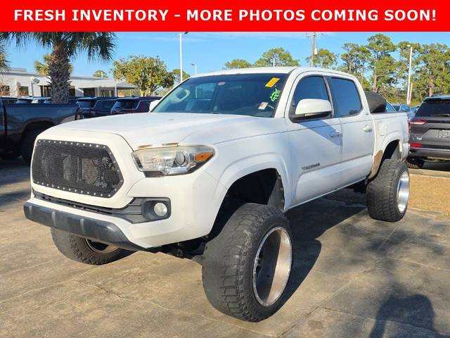 2016 Toyota Tacoma SR5 RWD photo