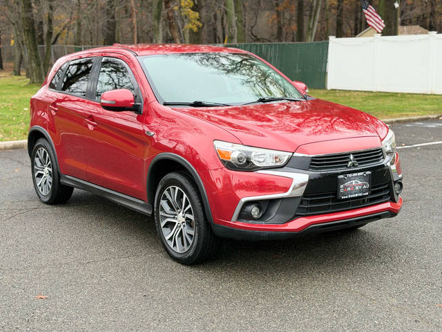 2017 Mitsubishi Outlander Sport ES 2.0 4WD photo