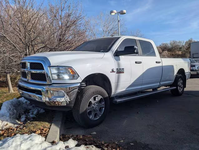 2017 Ram 3500 SLT 4WD photo