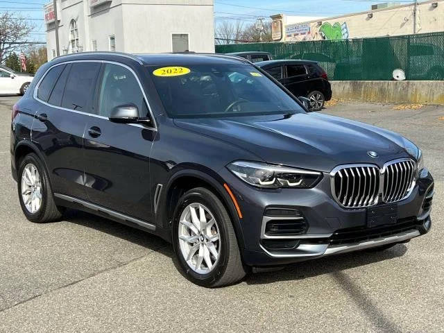 2022 BMW X5 xDrive40i AWD photo