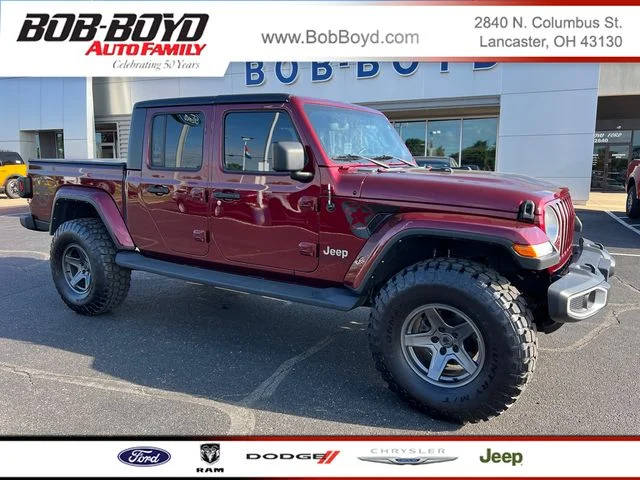 2021 Jeep Gladiator Overland 4WD photo