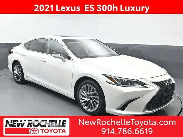 2021 Lexus ES ES 300h Luxury FWD photo