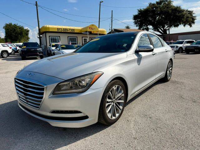 2015 Hyundai Genesis 3.8L RWD photo