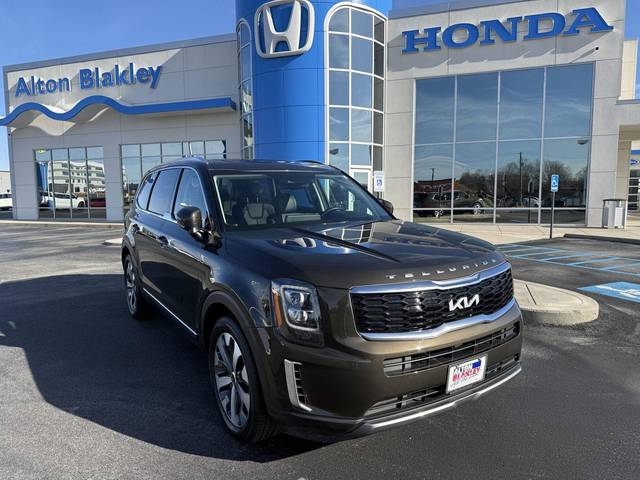 2022 Kia Telluride EX FWD photo
