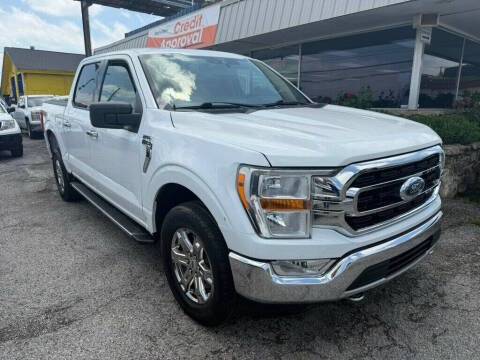 2021 Ford F-150 XLT 4WD photo