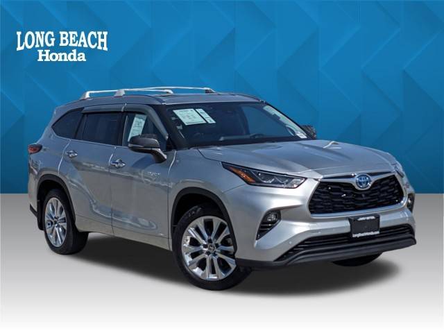 2021 Toyota Highlander Hybrid Limited AWD photo