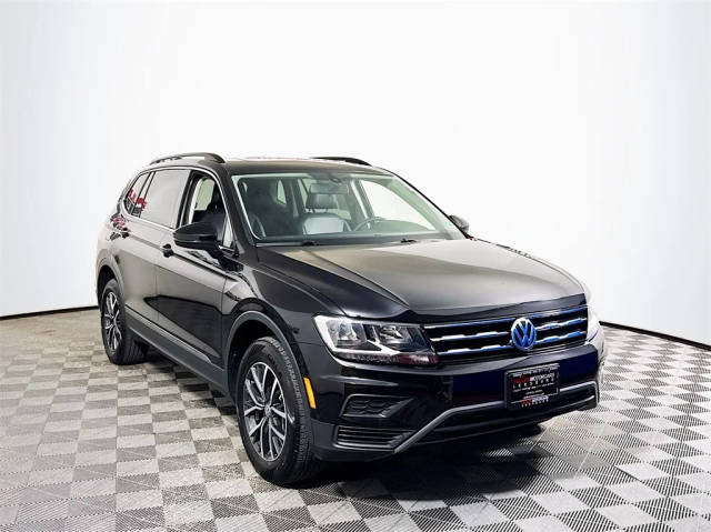 2020 Volkswagen Tiguan SE R-Line Black AWD photo