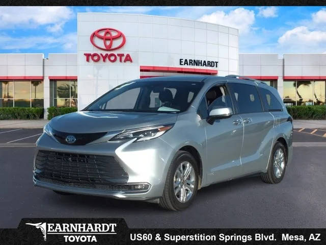 2021 Toyota Sienna Platinum AWD photo