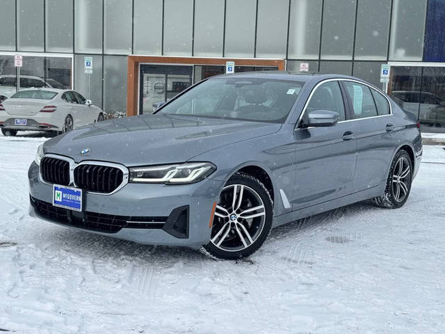 2022 BMW 5 Series 530i xDrive AWD photo