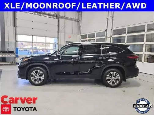 2021 Toyota Highlander XLE AWD photo