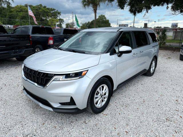 2022 Kia Carnival LXS FWD photo