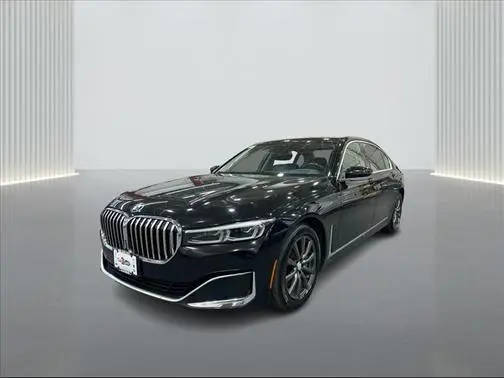 2022 BMW 7 Series 740i xDrive AWD photo