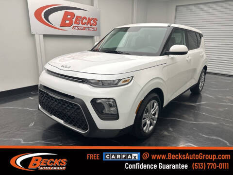 2022 Kia Soul LX FWD photo