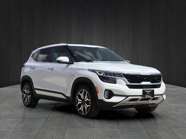 2022 Kia Seltos SX AWD photo