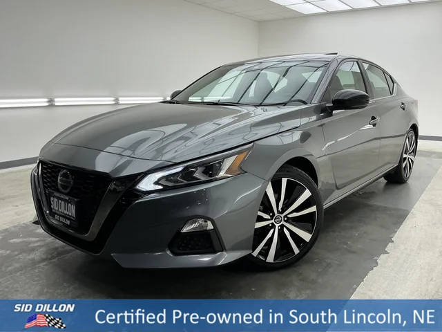 2021 Nissan Altima 2.5 SR FWD photo