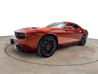 2021 Dodge Challenger SXT RWD photo