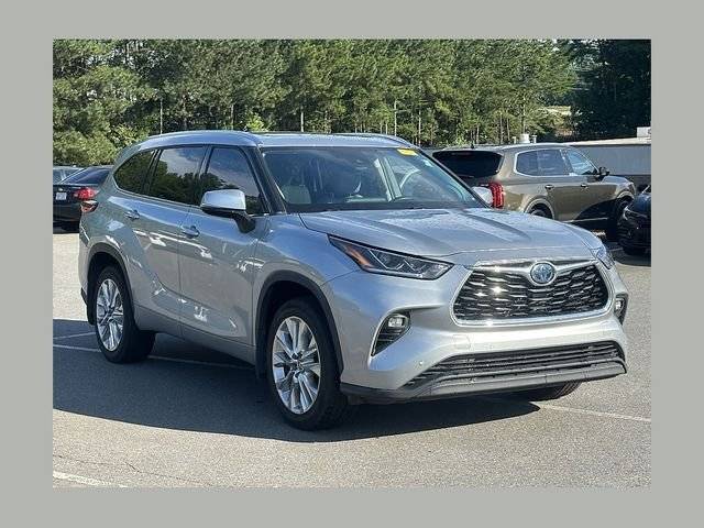 2021 Toyota Highlander Hybrid Limited AWD photo