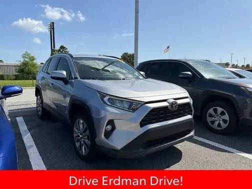 2021 Toyota RAV4 XLE Premium FWD photo