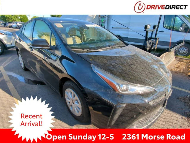 2022 Toyota Prius LE FWD photo