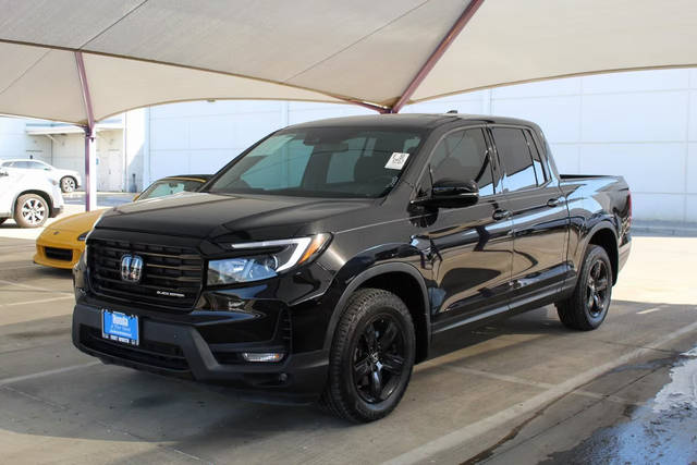 2021 Honda Ridgeline Black Edition AWD photo