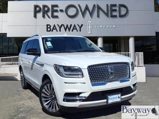 2021 Lincoln Navigator Reserve 4WD photo