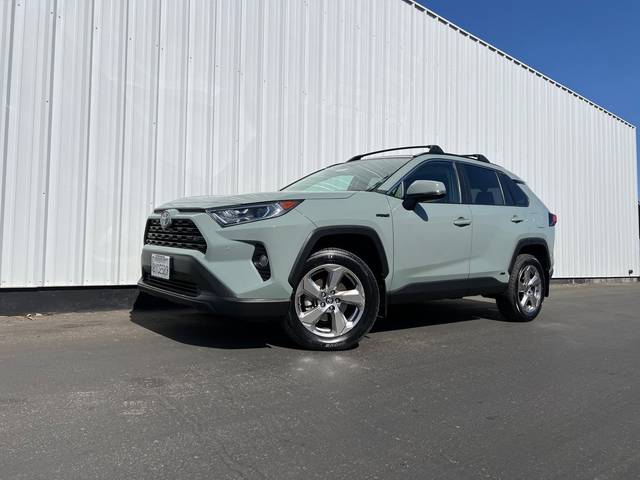 2021 Toyota RAV4 Hybrid XLE Premium AWD photo