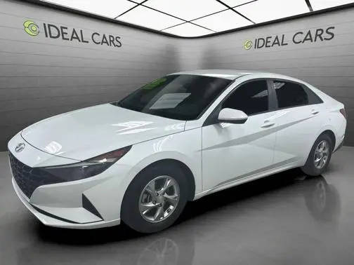 2022 Hyundai Elantra SE FWD photo