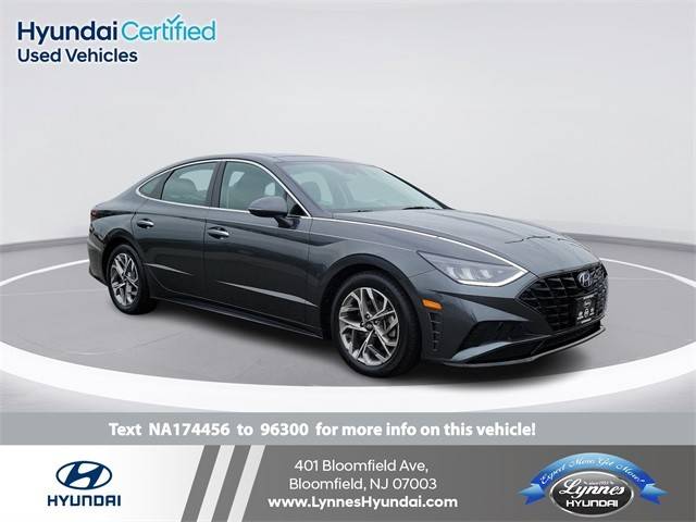 2022 Hyundai Sonata SEL FWD photo