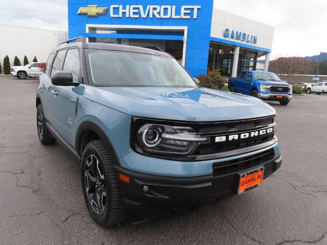 2021 Ford Bronco Sport Outer Banks 4WD photo