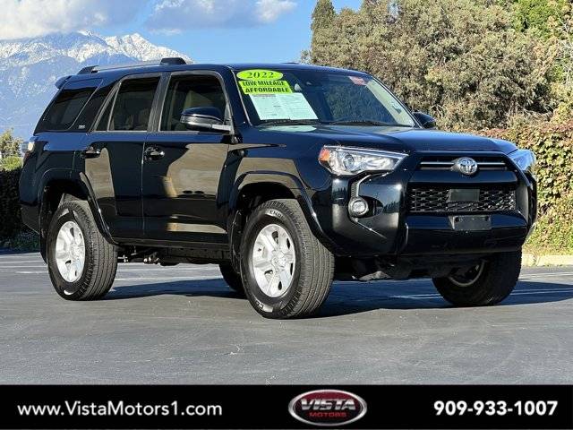 2022 Toyota 4Runner SR5 4WD photo