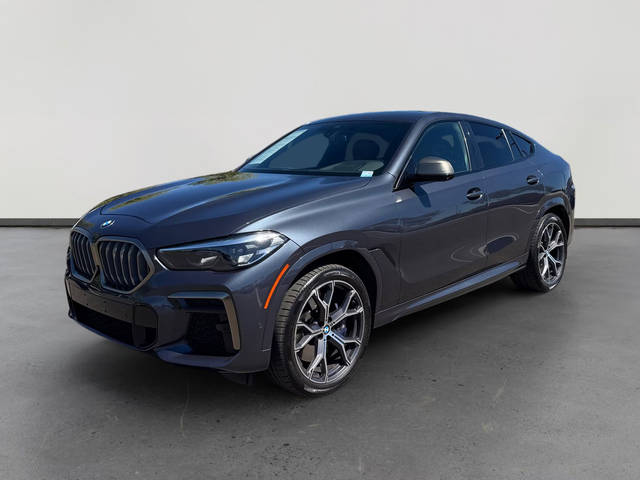 2022 BMW X6 M50i AWD photo