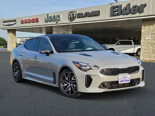 2022 Kia Stinger GT-Line RWD photo