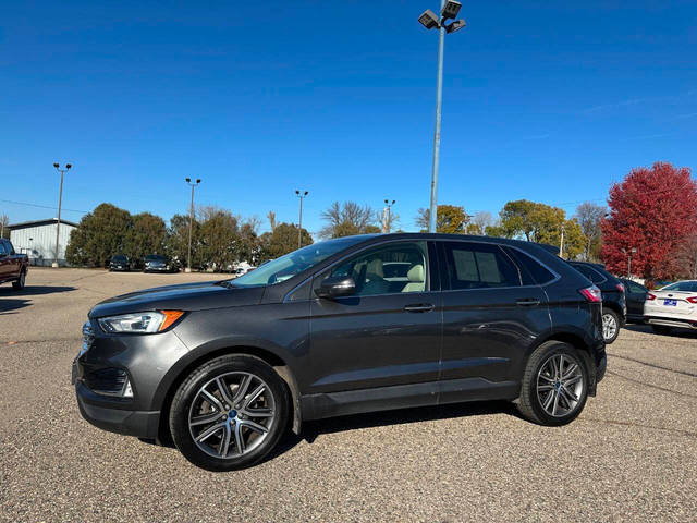 2019 Ford Edge Titanium AWD photo