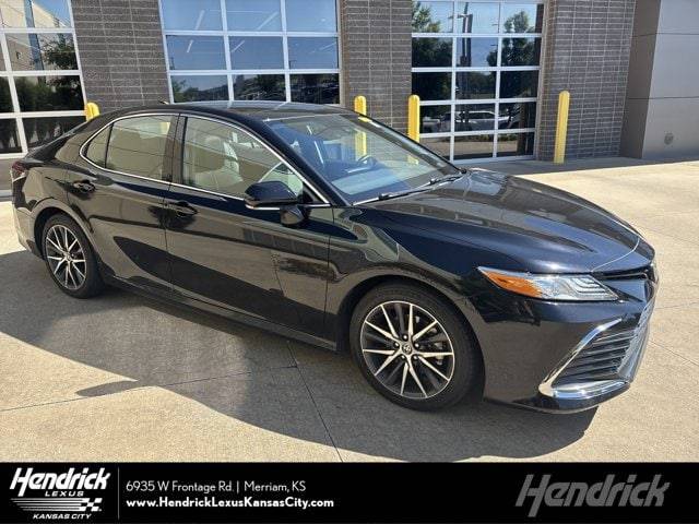 2021 Toyota Camry XLE AWD photo
