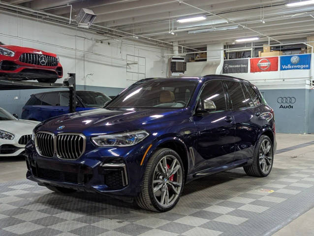 2022 BMW X5 M50i AWD photo