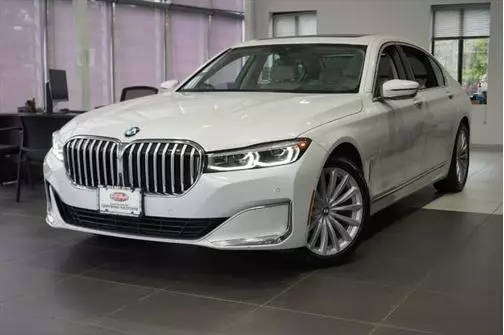 2022 BMW 7 Series 740i xDrive AWD photo