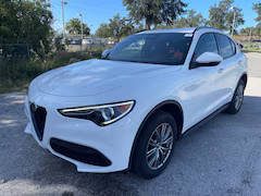 2022 Alfa Romeo Stelvio Sprint RWD photo