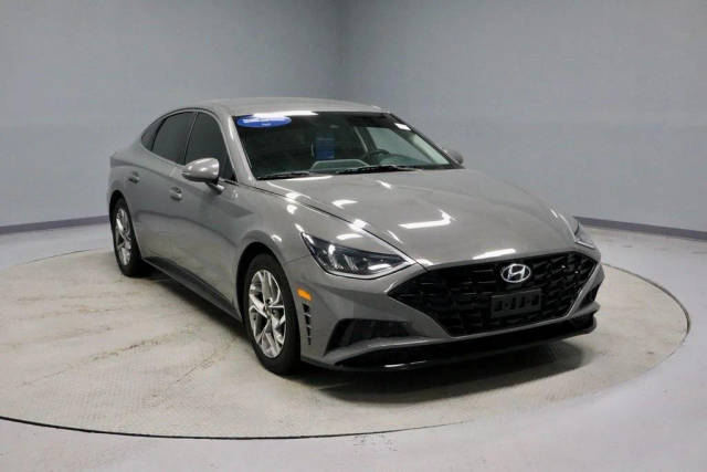 2022 Hyundai Sonata SEL FWD photo