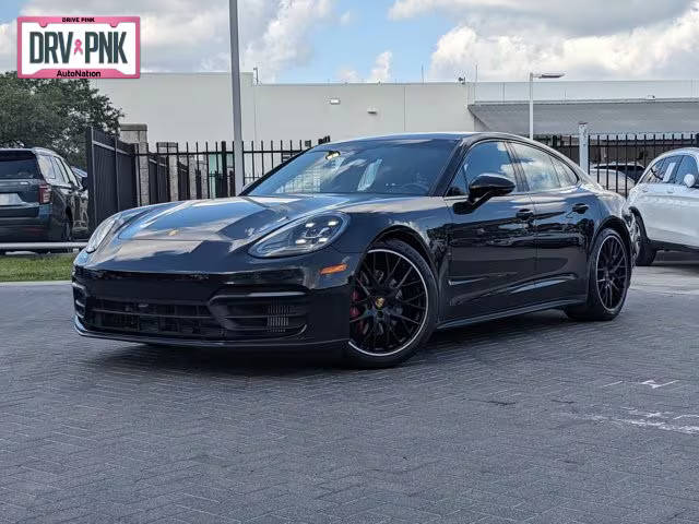 2021 Porsche Panamera 4S AWD photo