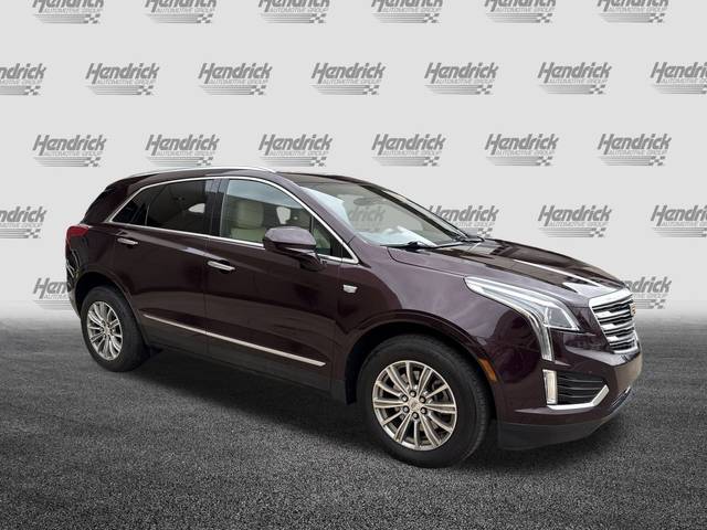 2017 Cadillac XT5 Luxury FWD FWD photo